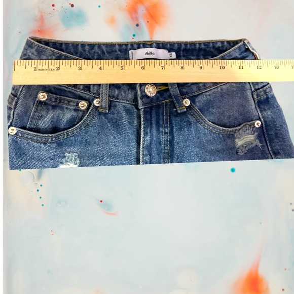 Adika Ripped Jeans XS 🆓 - Picture 4 of 6